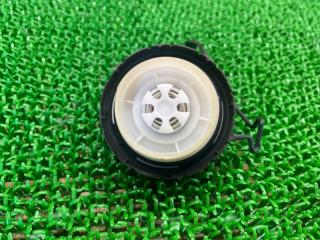 Крышка топливного бака TOYOTA Sai AZK10 2AZ-FXE 77300-52030 3 ракурс
