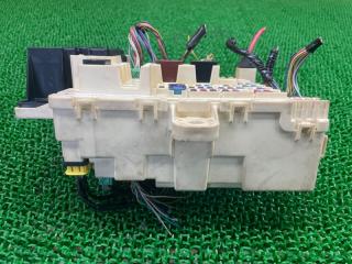 Блок предохранителей Honda N-WGN JH1 S07A 38209T6GN41 4 ракурс