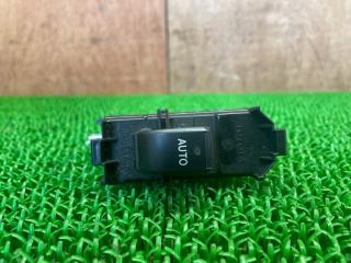 Кнопка стеклоподъемника левая передняя TOYOTA Allion ZZT240 1ZZ-FE 84030-20013 2 ракурс