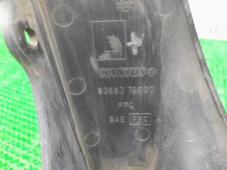 Брызговик правый задний Nissan Armada TA60 VK56DE 938837S000 5 ракурс