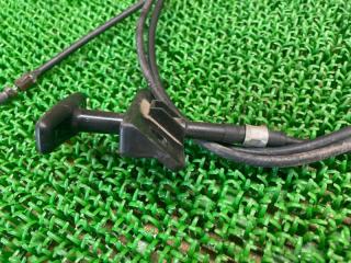 Тросик замка капота Suzuki Jimny JB23W K6A 8216081A00 3 ракурс