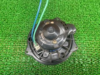 Мотор печки Suzuki Jimny JB23W K6A 7415081A01 2 ракурс