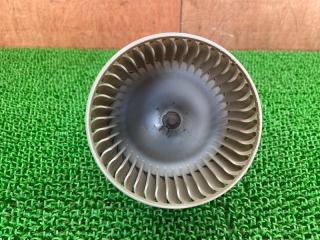 Мотор печки Suzuki Jimny JB23W K6A 7415081A01 3 ракурс