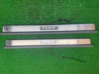 Накладка на порог передняя Suzuki Jimny JB23W K6A 7615181A00T01 1 ракурс
