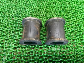 Крепление стабилизатора переднее Suzuki Jimny JB23W K6A 4241566D00 3 ракурс