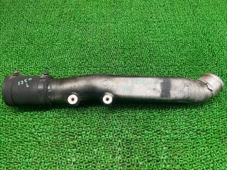 Патрубок турбины Mitsubishi Canter FEA20 4P10(T2) ME418245 2 ракурс Патрубок турбины Mitsubishi Canter FEA20 4P10(T2) ME418245 2 ракурс