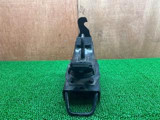 Подушка кабины Mitsubishi Canter FEA20 4P10(T2) 2 ракурс Подушка кабины Mitsubishi Canter FEA20 4P10(T2) 2 ракурс