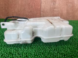 Бачок стеклоомывателя Mitsubishi Canter FEA20 4P10(T2) 060851-364 3 ракурс Бачок стеклоомывателя Mitsubishi Canter FEA20 4P10(T2) 060851-364 3 ракурс