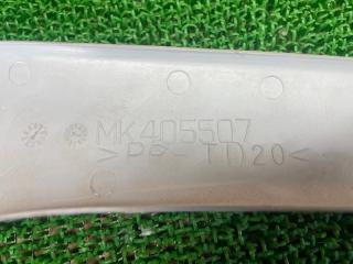 Накладка на стойку кузова левая передняя Mitsubishi Canter FEA20 4P10(T2) 3 ракурс