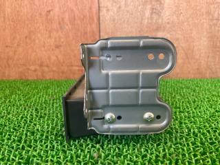 Бардачок Mitsubishi Canter FEA20 4P10(T2) 4 ракурс