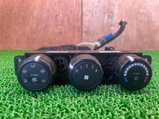 Блок управления климат-контролем Mitsubishi Canter FEA20 4P10(T2) MK582600 1 ракурс