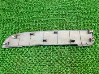 Накладка на торпеду Mitsubishi Canter FEA20 4P10(T2) MK569174 2 ракурс Накладка на торпеду Mitsubishi Canter FEA20 4P10(T2) MK569174 2 ракурс