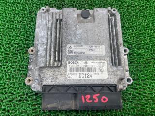 Блок управления двс Mitsubishi Canter FEA20 4P10(T2) MK667731 1 ракурс