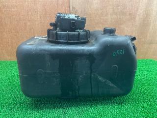 Бачок Mitsubishi Canter FEA20 4P10(T2) ML212662 3 ракурс Бачок Mitsubishi Canter FEA20 4P10(T2) ML212662 3 ракурс