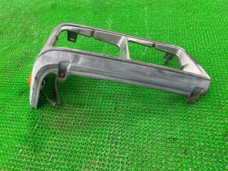 Габарит правый передний MITSUBISHI Delica P35W 4D56 MR162658 3 ракурс Габарит правый передний MITSUBISHI Delica P35W 4D56 MR162658 3 ракурс