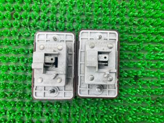 Светильник салона передний MITSUBISHI Delica P35W 4D56 MB305621 3 ракурс