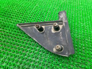 Накладка на дверь правая передняя MITSUBISHI Delica P35W 4D56 MB550929 2 ракурс