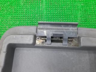 Подлокотник MITSUBISHI Delica P25W 4D56 MB702279 5 ракурс Подлокотник MITSUBISHI Delica P25W 4D56 MB702279 5 ракурс