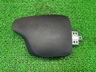 Подлокотник NISSAN LEAF ZE1 EM57 969205SK0B 1 ракурс