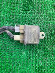 Реле стартера MITSUBISHI Delica P35W 4D56 MB171745 1 ракурс Реле стартера MITSUBISHI Delica P35W 4D56 MB171745 1 ракурс