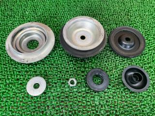 Опора амортизатора правая передняя Suzuki Escudo YD21S M16A 4171061M00 2 ракурс