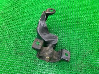 Подушка кпп правая Honda CIVIC SHUTTLE AR EW 50805-SD9-010 2 ракурс Подушка кпп правая Honda CIVIC SHUTTLE AR EW 50805-SD9-010 2 ракурс