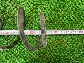 Пружина передняя Suzuki Escudo YD21S M16A 4111154P00 2 ракурс Пружина передняя Suzuki Escudo YD21S M16A 4111154P00 2 ракурс