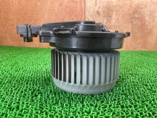 Мотор печки Suzuki Escudo YD21S M16A 7415061M00 2 ракурс