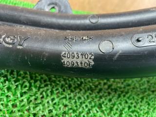 Горловина топливного бака Suzuki Escudo YD21S M16A 8921061MA0 2 ракурс