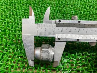 Гайка на колесо MAZDA CX-8 KG2P SH-VPTS 3 ракурс