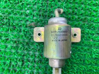 Замок багажника Honda CIVIC SHUTTLE AR EW 83300-SB6-963 3 ракурс