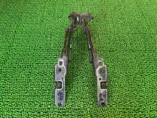 Петля крышки багажника NISSAN SKYLINE CKV36 VQ37VHR 84400JL00A 3 ракурс