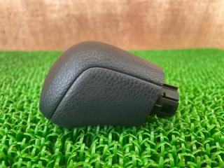 Ручка кпп Toyota Corolla ZWE211 2ZR-FXE 3350433170C0 3 ракурс