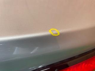 Крышка багажника Toyota Corolla ZWE211 2ZR-FXE 6440112F30 3 ракурс