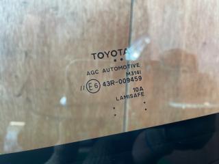 Стекло лобовое Toyota Corolla ZWE211 2ZR-FXE 56101-12934 2 ракурс