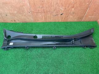 Решетка под лобовое стекло Toyota Corolla ZWE211 2ZR-FXE 5570812550 1 ракурс