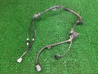 Датчик abs левый задний Toyota Corolla ZWE211 2ZR-FXE 890C012020 1 ракурс
