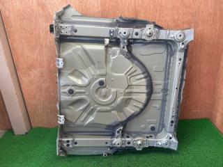 Каток задний Toyota Corolla ZWE211 2ZR-FXE 5831112420 4 ракурс