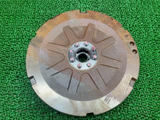 Диск сцепления Toyota Corolla ZWE211 2ZR-FXE 3127047070 4 ракурс