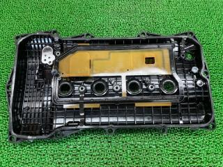 Крышка клапанная Toyota Corolla ZWE211 2ZR-FXE 1120137061 2 ракурс