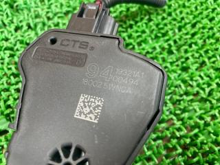 Педаль газа Nissan LEAF ZE1 EM57 180025WN0A 3 ракурс