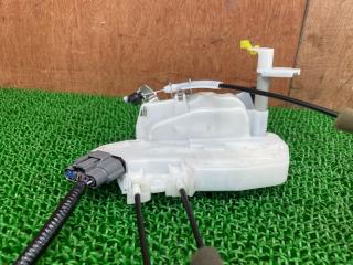 Замок двери правый передний NISSAN LEAF ZE1 EM57 805005SK0A 2 ракурс