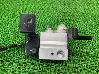 Клапан кондиционера NISSAN LEAF ZE1 EM57 443310-1360 4 ракурс