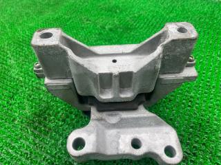 Подушка двигателя левая передняя Mitsubishi Outlander GG2W 4B11 2910A137 2 ракурс Подушка двигателя левая передняя Mitsubishi Outlander GG2W 4B11 2910A137 2 ракурс