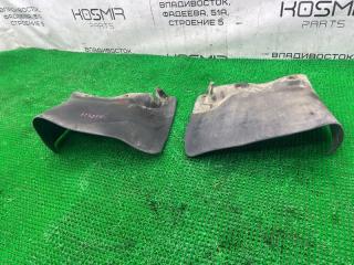 Брызговик передний MITSUBISHI Delica P35W 4D56 MB417038 2 ракурс Брызговик передний MITSUBISHI Delica P35W 4D56 MB417038 2 ракурс