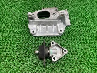 Подушка двигателя левая NISSAN JUKE YF15 HR15DE 112203DA0A 1 ракурс
