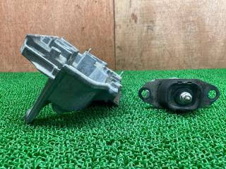 Подушка двигателя левая NISSAN JUKE YF15 HR15DE 112203DA0A 3 ракурс