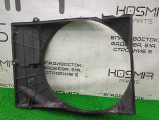 Диффузор радиатора TOYOTA LAND CRUISER UZJ100W 2UZ-FE 1671150090 2 ракурс