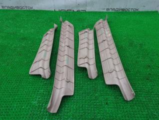 Накладка на порог TOYOTA LAND CRUISER UZJ100W 2UZ-FE 67913-60040-A0 3 ракурс