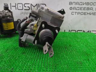 Цилиндр главный тормозной Lexus HS250h ANF10 2AZ-FXE 47050-75020 5 ракурс